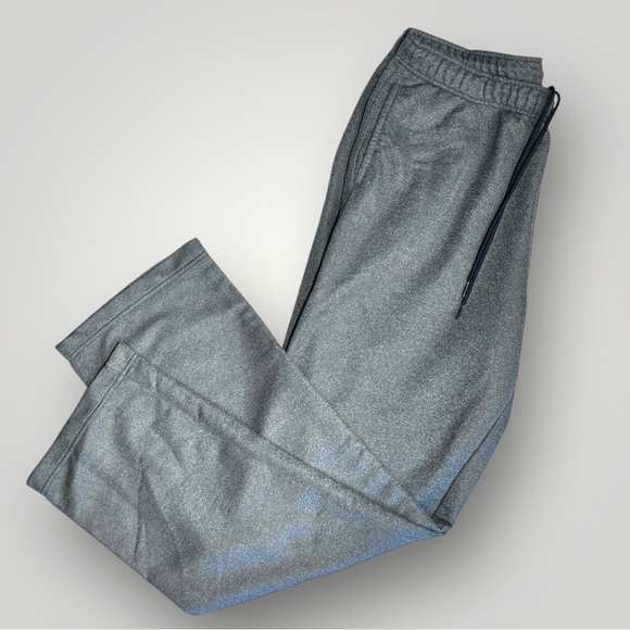 Puma Men's Gray Sweatpants - Picture 13 of 14